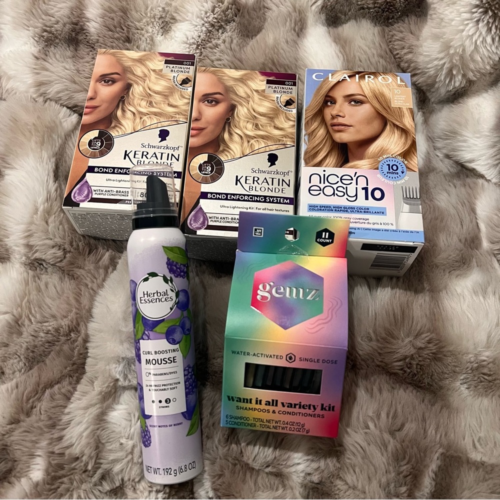 Schwarzkopf Keratin Blonde Clairol Hair Color Care Bundle